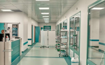 COMMERCIAL CONSTRUCTION